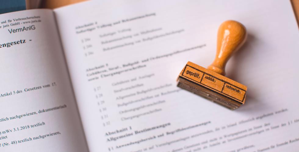 Permesso di soggiorno per sfruttamento lavorativo, quali sono le condizioni per averne diritto?